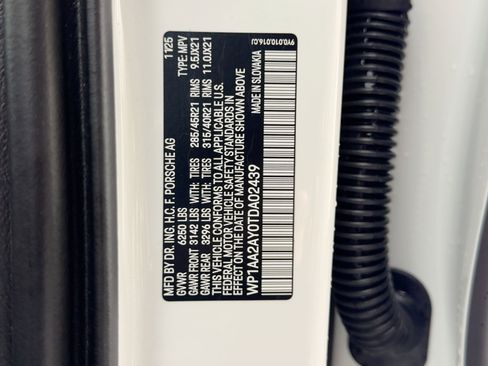 Used 2026 Porsche Cayenne image 21