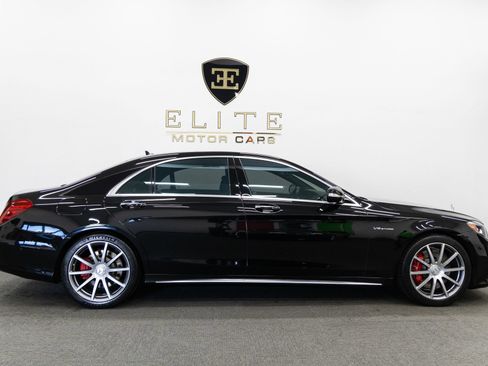 Used 2015 Mercedes-Benz S 63 AMG 4MATIC Sedan w/ Driver Assistance Package image 10