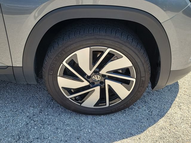 Used 2025 Volkswagen Atlas SE FWD image 6