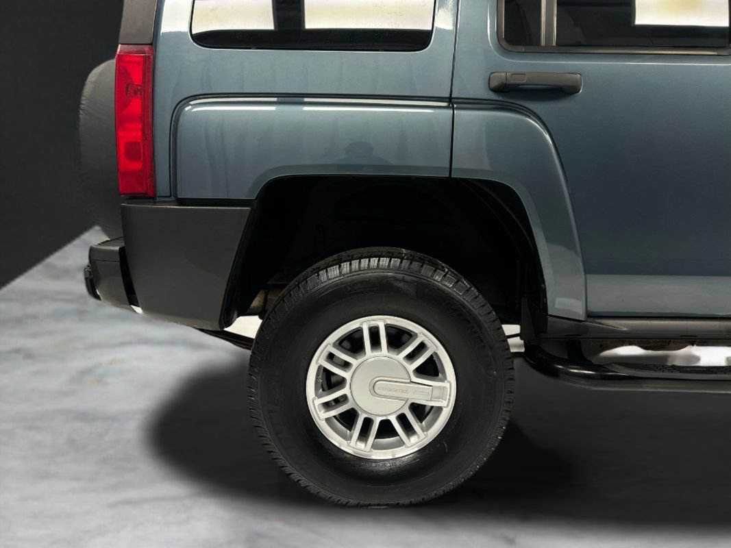 Used 2006 HUMMER H3 AWD/4WD image 10