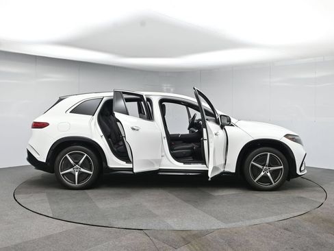 Used 2023 Mercedes-Benz EQS 580 4MATIC SUV image 80