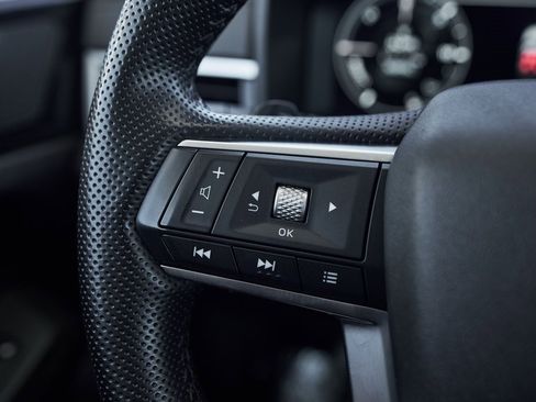 Used 2024 Mitsubishi Outlander Ralliart image 32