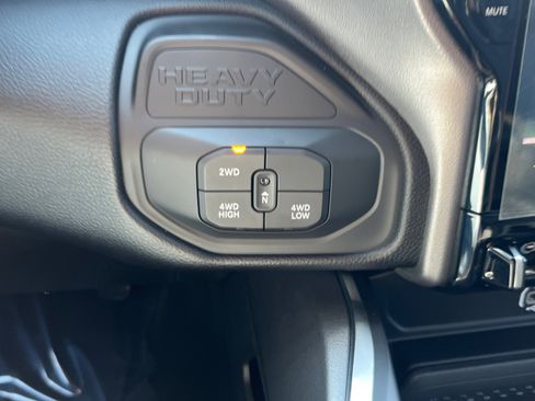 New 2026 RAM 2500 Laramie image 38