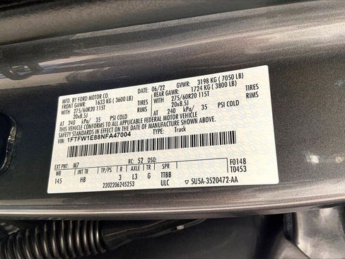 Certified 2022 Ford F150 Lariat w/ Equipment Group 502A High image 33