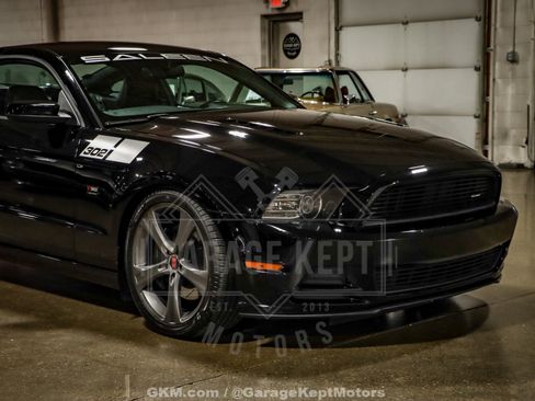 Used 2014 Ford Mustang GT Premium image 13