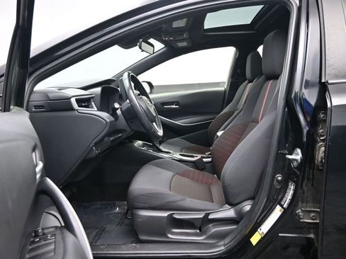 Used 2024 Toyota Corolla SE image 26