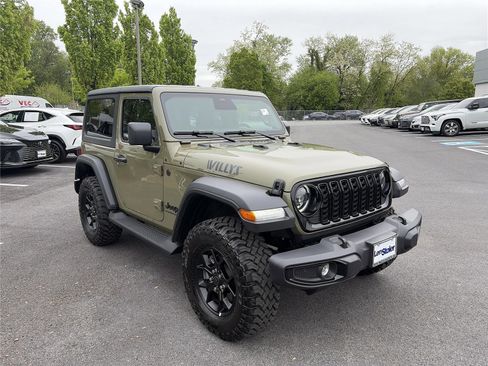 Used 2026 Jeep Wrangler Sport AWD/4WD image 7