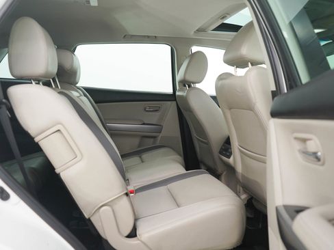 Used 2012 MAZDA CX-9 Grand Touring w/ Moonroof & Bose Audio Pkg image 12