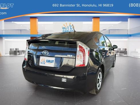 Used 2014 Toyota Prius One FWD image 16