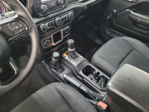 Used 2018 Jeep Wrangler Unlimited Sport AWD/4WD image 26