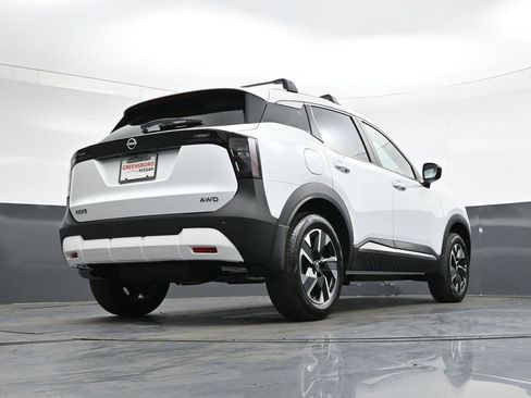 New 2026 Nissan Kicks SV w/ Cold Weather Package AWD/4WD image 33