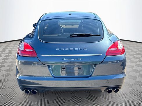 Used 2011 Porsche Panamera 4S image 7