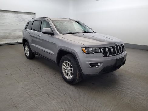 Used 2020 Jeep Grand Cherokee Laredo image 13