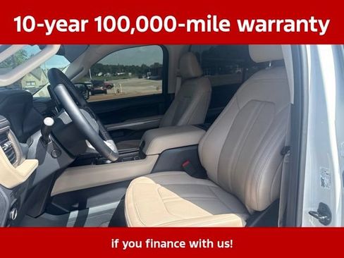 Used 2023 Ford Expedition Limited RWD image 26
