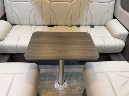 Used 2019 Mercedes-Benz Sprinter 170 image 34