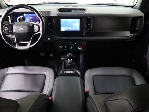 Used 2022 Ford Bronco Black Diamond image 30