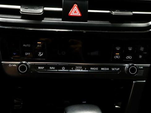 Used 2025 Kia Seltos X-Line AWD/4WD image 31