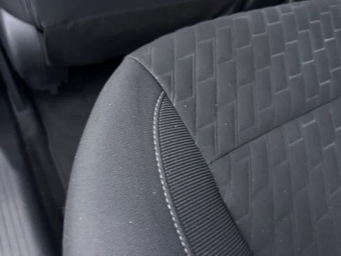 Used 2023 Nissan Kicks SV image 12