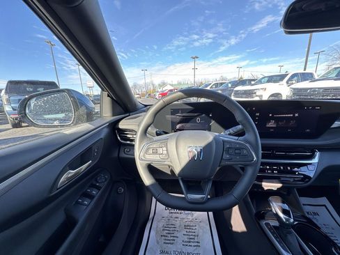 New 2026 Buick Envista Avenir image 14