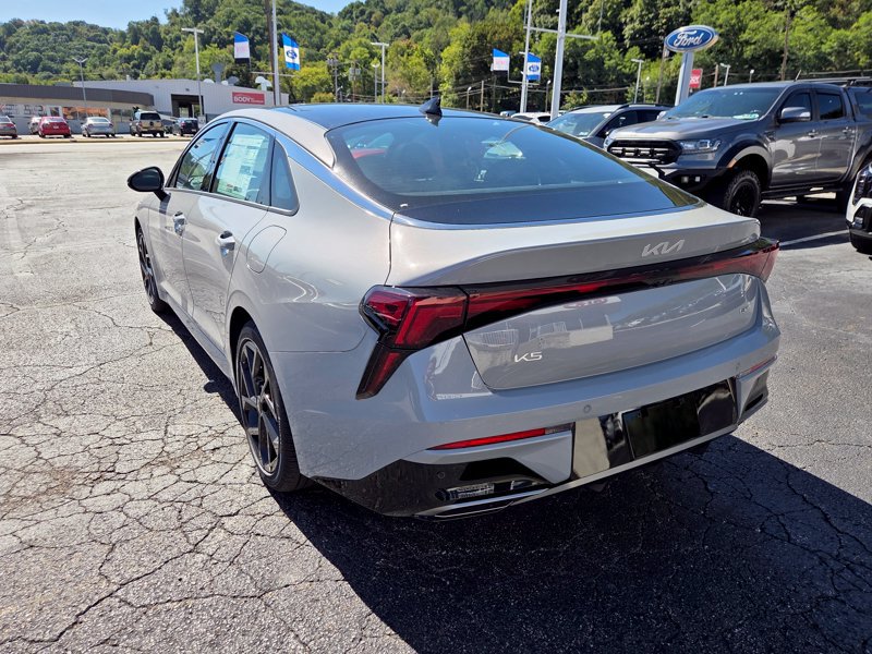 New 2027 Kia K5 GT-Line AWD/4WD image 5