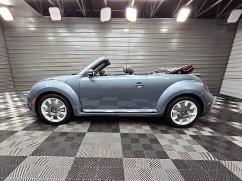 Used 2019 Volkswagen Beetle 2.0T Final Edition SEL FWD image 9