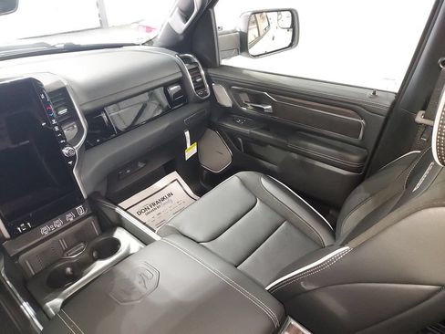 New 2026 RAM 1500 Laramie w/ Night Edition AWD/4WD image 11