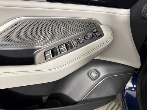 Used 2022 Acura MDX FWD w/ Technology Package image 27
