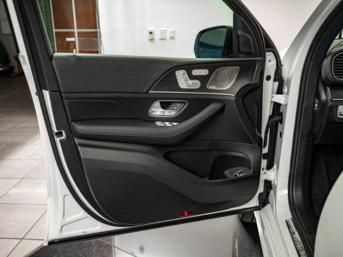 New 2026 Mercedes-Benz GLE 450 4MATIC image 19