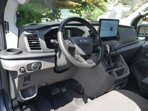 Certified 2022 Ford Transit 350 XLT AWD/4WD image 4