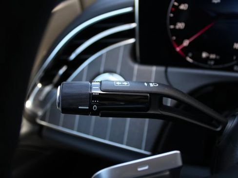 New 2026 Mercedes-Benz E 450 4MATIC Sedan image 8