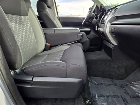 Used 2021 Toyota Tundra image 15