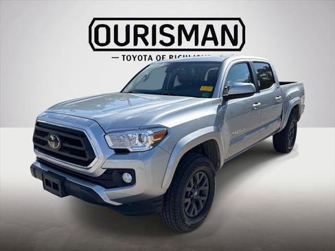Certified 2023 Toyota Tacoma SR5 AWD/4WD image 3