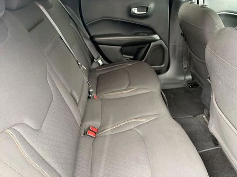 Used 2017 Jeep Compass Sport FWD image 14