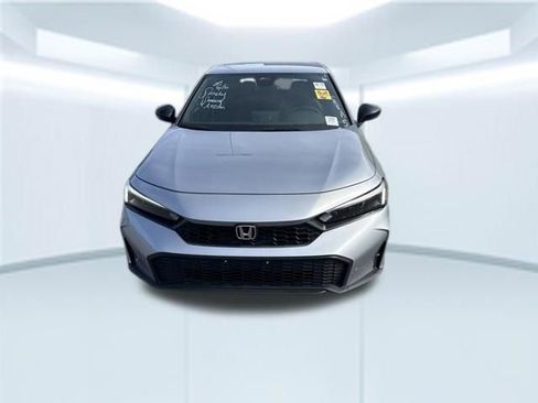 Used 2025 Honda Civic Sport image 2