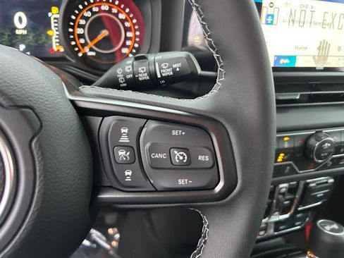 New 2026 Jeep Wrangler Unlimited Rubicon w/ Safety Group image 15