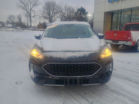 Used 2022 Ford Escape SEL w/ Technology Package image 2