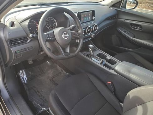 Used 2024 Nissan Sentra S image 11