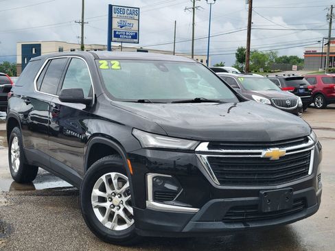 Used 2022 Chevrolet Traverse LS FWD image 30