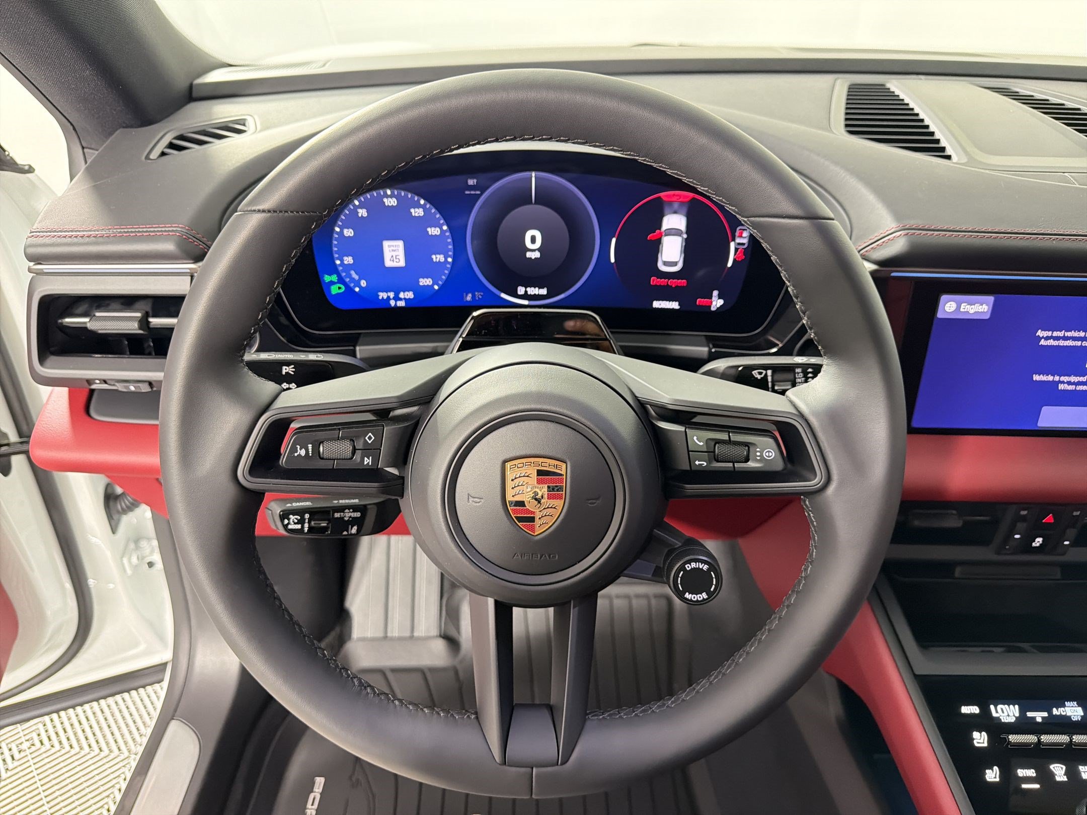 Used 2026 Porsche Macan Electric RWD image 18