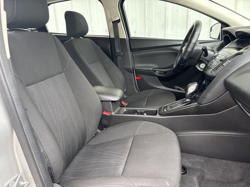 Used 2018 Ford Focus SE image 13