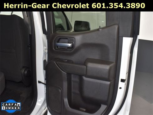 Used 2022 Chevrolet Silverado 1500 LT image 17