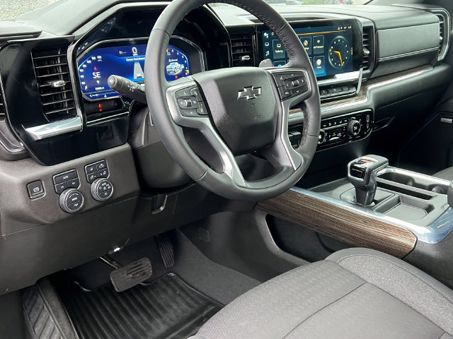 Used 2024 Chevrolet Silverado 1500 RST w/ Convenience Package II AWD/4WD image 22