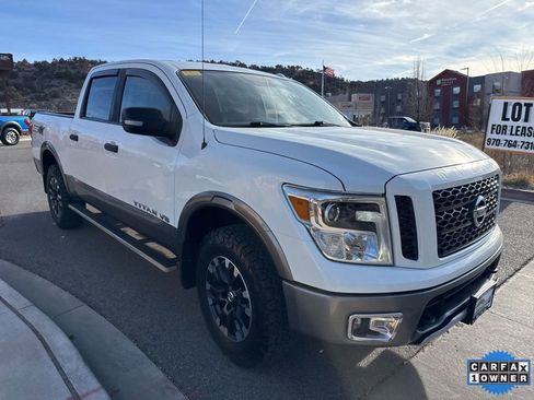Used 2018 Nissan Titan PRO-4X image 10