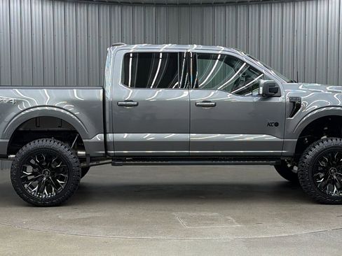 Used 2025 Ford F150 Lariat AWD/4WD image 6