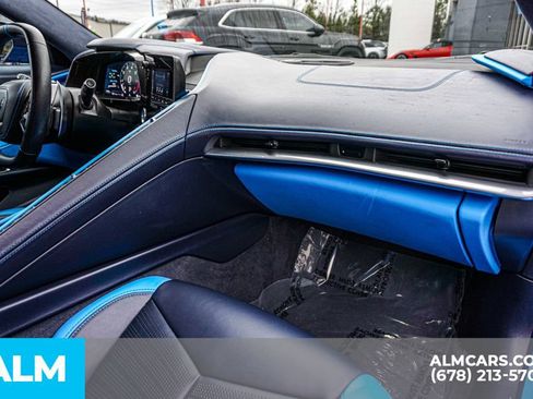 Used 2022 Chevrolet Corvette Stingray Premium Conv w/ Z51 Performance Package image 24