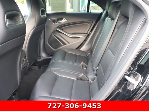 Used 2014 Mercedes-Benz CLA 250 image 16