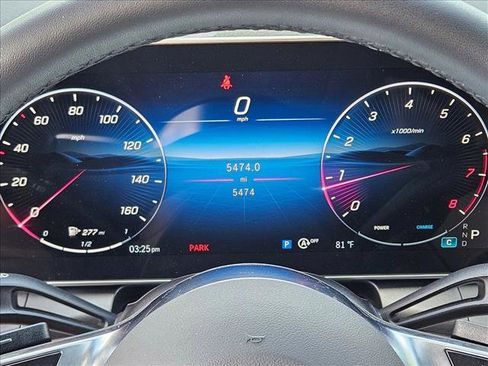 Used 2026 Mercedes-Benz GLC 300 image 11