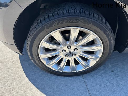 Used 2013 Lincoln MKX AWD image 8