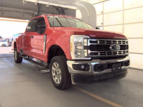 Used 2024 Ford F250 XLT w/ 360-Degree Camera Package AWD/4WD image 4