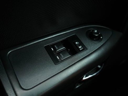 Used 2014 Dodge Challenger R/T RWD image 31